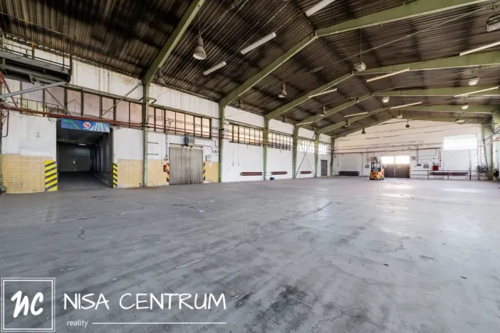 Pronájem výrobních prostor, Hostinné, 6000 m2