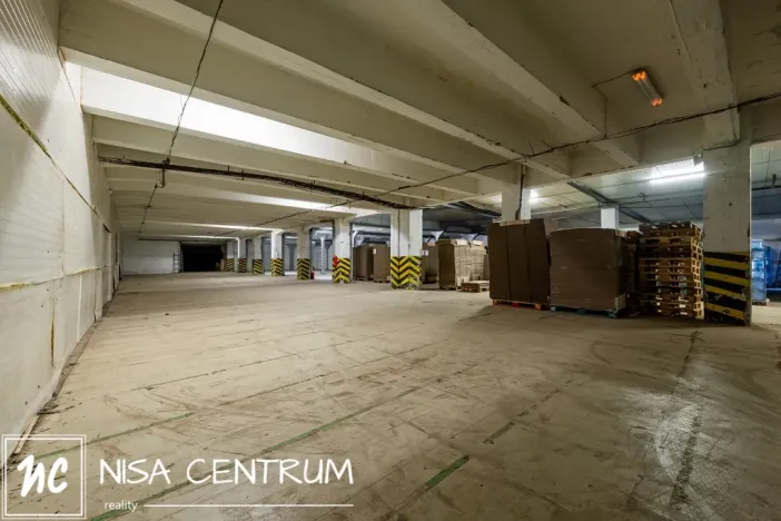 Pronájem výrobních prostor, Hostinné, 6000 m2