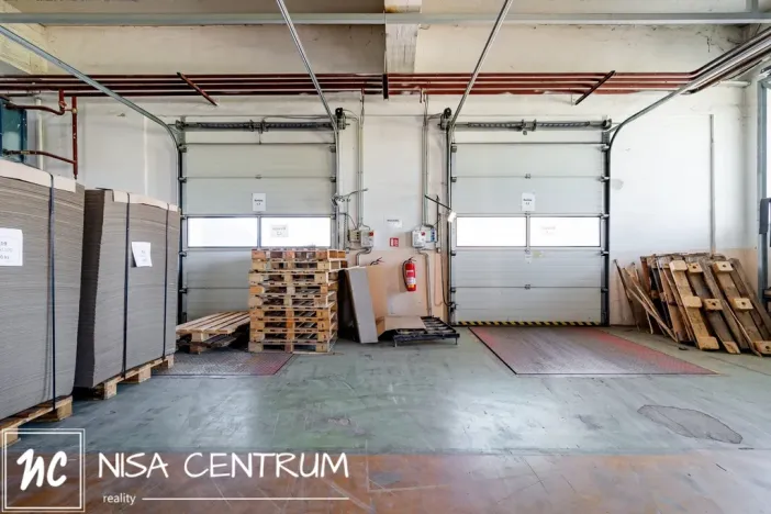 Pronájem výrobních prostor, Hostinné, 6000 m2