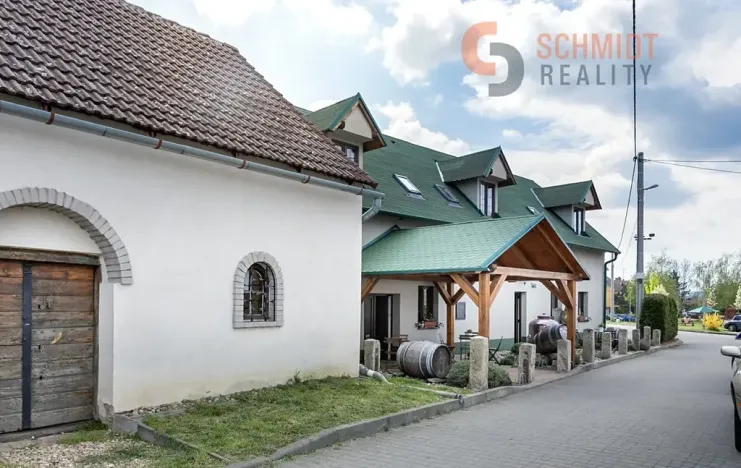 Prodej ubytování, Březí, 334 m2