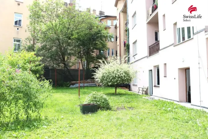 Pronájem bytu 2+kk, Jihlava, Štefánikovo náměstí, 47 m2