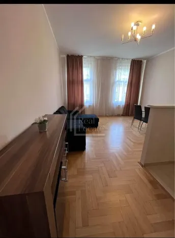 Pronájem bytu 2+1, Praha - Vinohrady, Mánesova, 75 m2