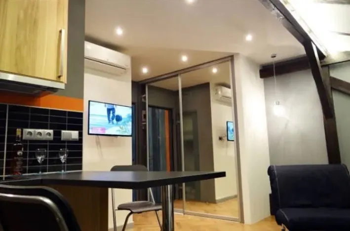 Pronájem bytu 1+kk, Praha - Vinohrady, Sázavská, 35 m2