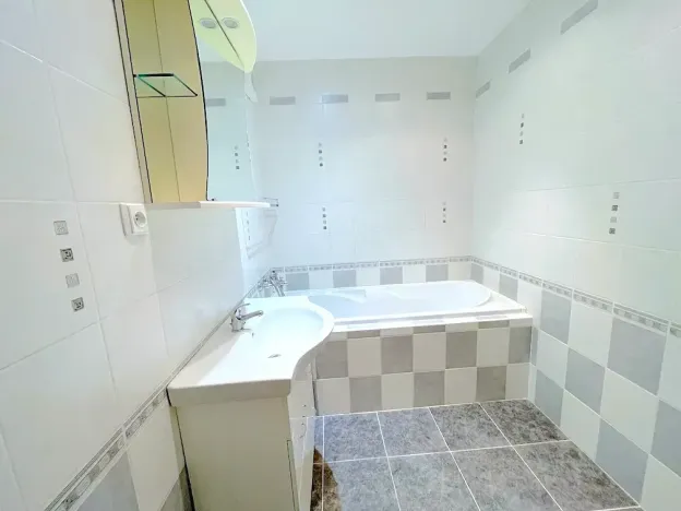 Pronájem bytu 3+kk, Čelákovice, Na Stráni, 68 m2