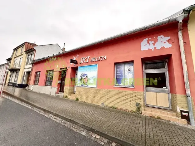 Pronájem obchodního prostoru, Napajedla, Palackého, 180 m2