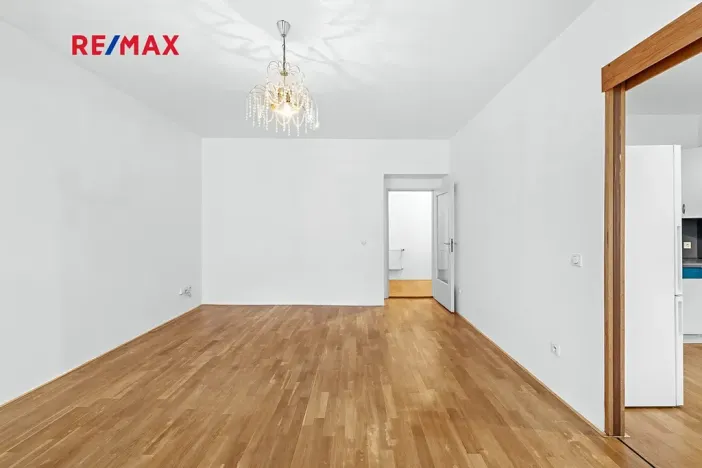 Pronájem bytu 3+1, Praha - Holešovice, Umělecká, 93 m2