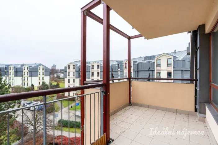 Pronájem bytu 2+kk, Praha - Libeň, Podvinný mlýn, 52 m2