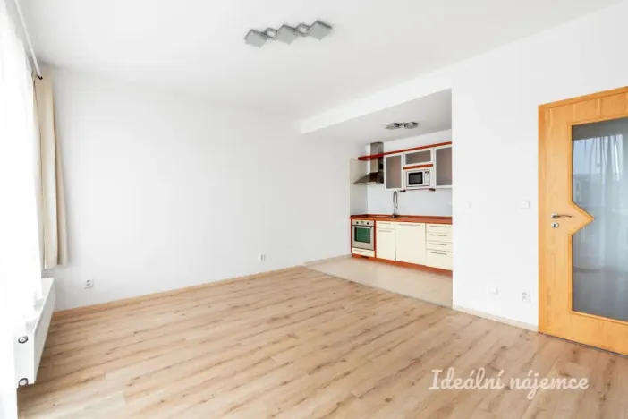 Pronájem bytu 2+kk, Praha - Libeň, Podvinný mlýn, 52 m2