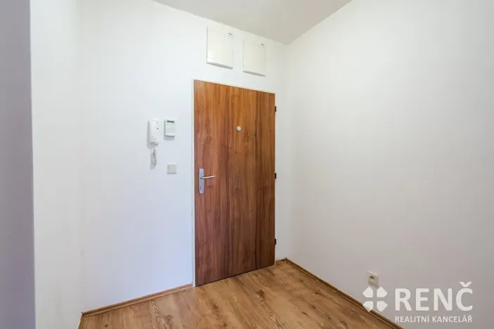 Pronájem bytu 2+kk, Brno, Libušina třída, 46 m2