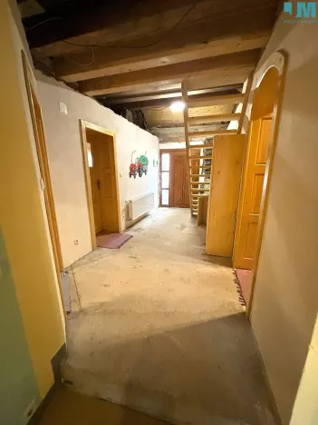 Prodej rodinného domu, Hevlín, 250 m2