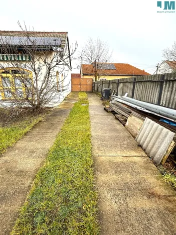 Prodej rodinného domu, Hevlín, 250 m2