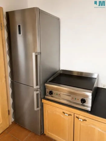 Prodej rodinného domu, Hevlín, 250 m2