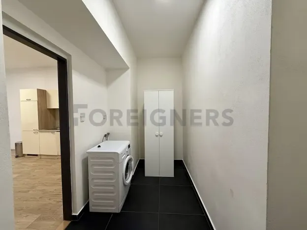 Pronájem bytu 2+kk, Brno, Bratislavská, 56 m2