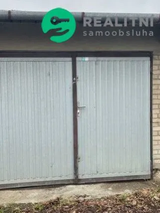 Prodej garáže, Zlín, Brouckova, 18 m2