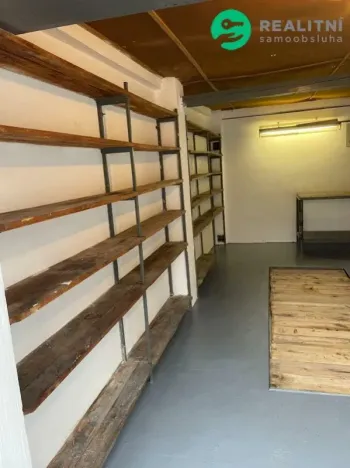 Prodej garáže, Zlín, Brouckova, 18 m2