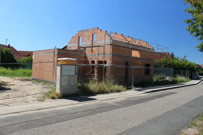 Prodej rodinného domu, Pátek, Příčná, 168 m2