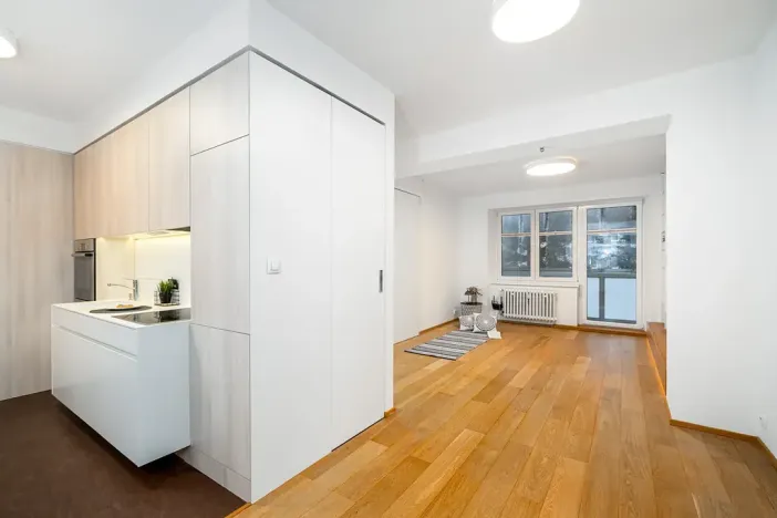 Pronájem bytu 3+1, Praha - Čakovice, Úslavská, 76 m2