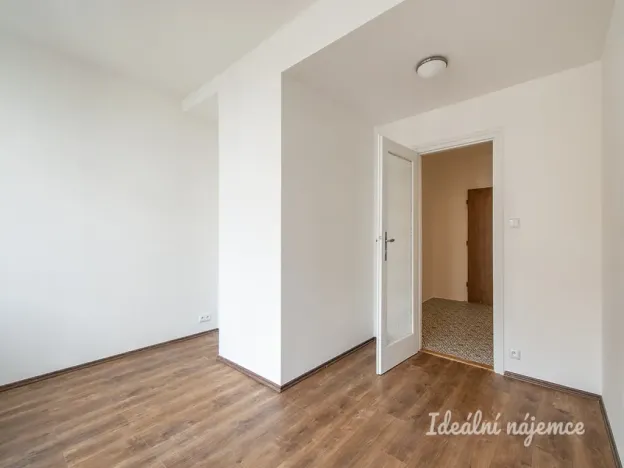 Pronájem bytu 3+kk, Praha - Vinohrady, Lucemburská, 70 m2
