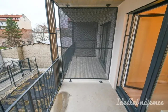 Pronájem bytu 1+kk, Brno, Dornych, 37 m2