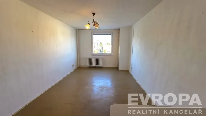 Prodej bytu 1+kk, Pardubice - Ohrazenice, Trnovská, 34 m2