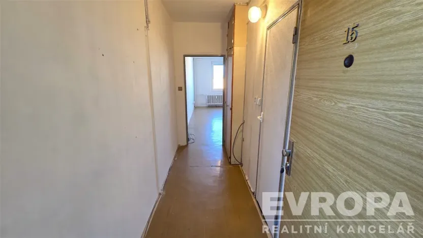 Prodej bytu 1+kk, Pardubice - Ohrazenice, Trnovská, 34 m2