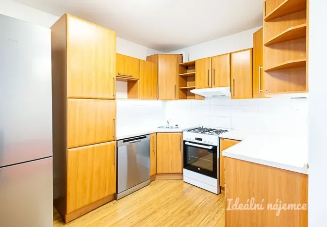 Pronájem bytu 3+1, Praha - Prosek, Litoměřická, 54 m2