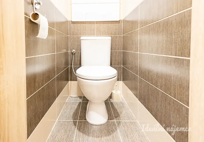 Pronájem bytu 3+1, Praha - Prosek, Litoměřická, 54 m2