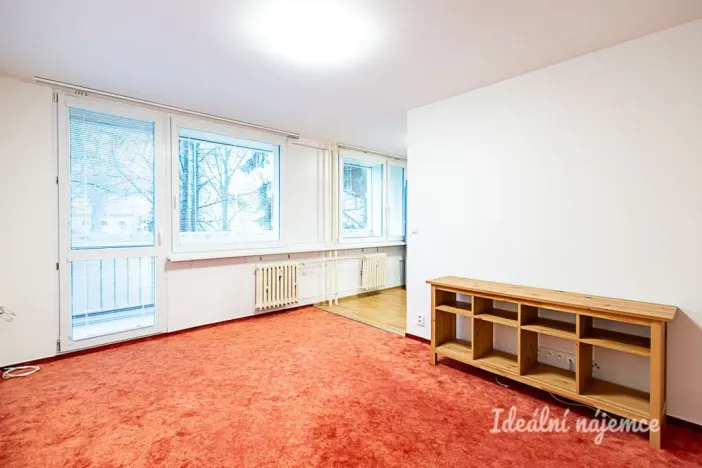 Pronájem bytu 3+1, Praha - Prosek, Litoměřická, 54 m2