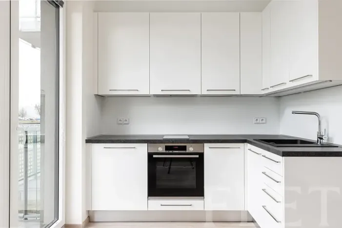 Pronájem bytu 1+kk, Praha - Třebonice, Thomasova, 33 m2