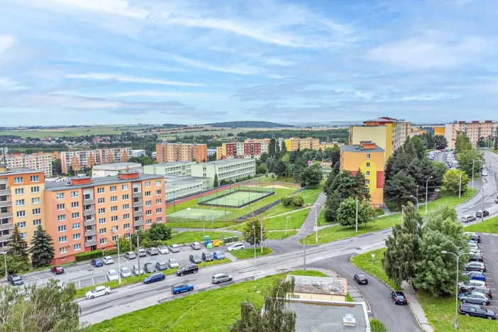 Pronájem bytu 2+1, Chomutov, Zahradní, 60 m2