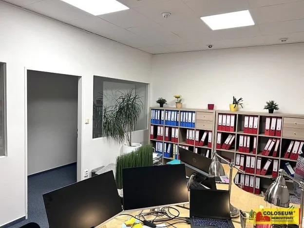 Pronájem kanceláře, Brno - Brno-město, 166 m2