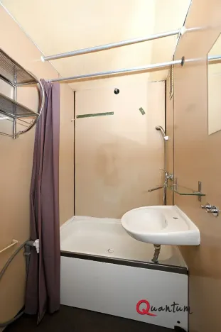 Prodej bytu 1+kk, Praha - Prosek, Lovosická, 34 m2