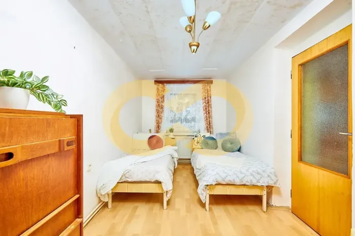 Prodej rodinného domu, Jilem, 320 m2