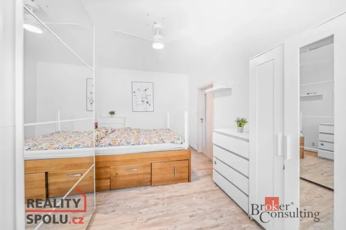 Prodej bytu 2+1, Praha - Libeň, Pivovarnická, 53 m2