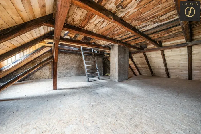 Prodej ubytování, Jáchymov, náměstí Republiky, 220 m2