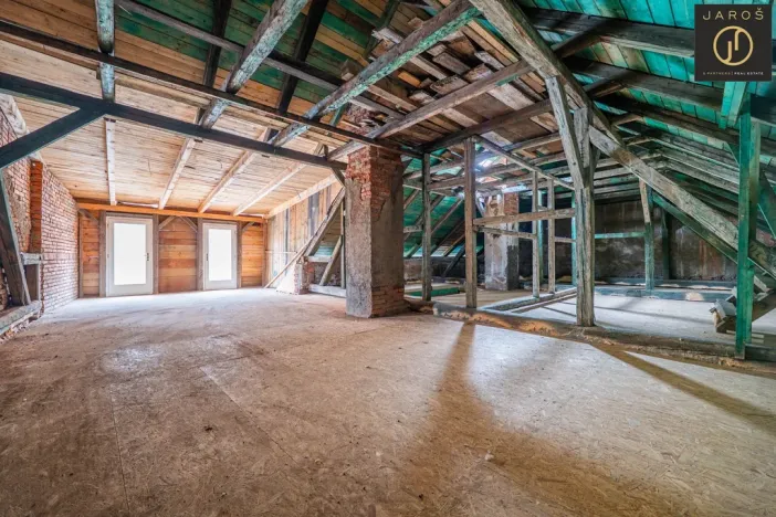 Prodej činžovního domu, Jáchymov, náměstí Republiky, 489 m2