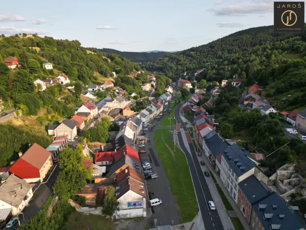 Prodej rodinného domu, Jáchymov, náměstí Republiky, 249 m2