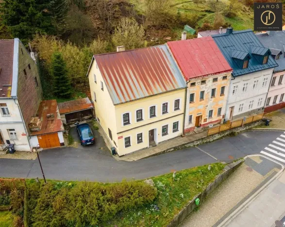 Prodej rodinného domu, Jáchymov, náměstí Republiky, 249 m2