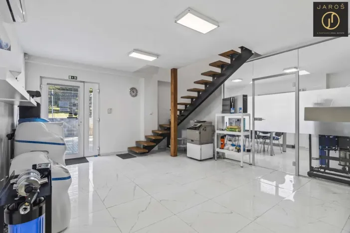 Prodej kanceláře, Beroun - Beroun-Zavadilka, Na Ratince, 228 m2