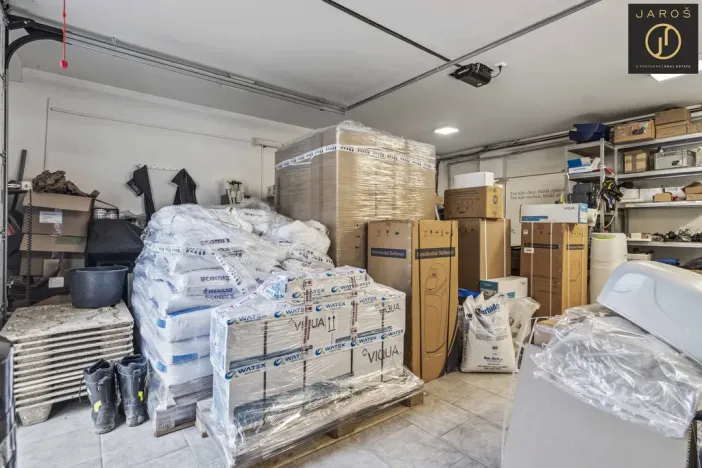 Prodej kanceláře, Beroun - Beroun-Zavadilka, Na Ratince, 228 m2