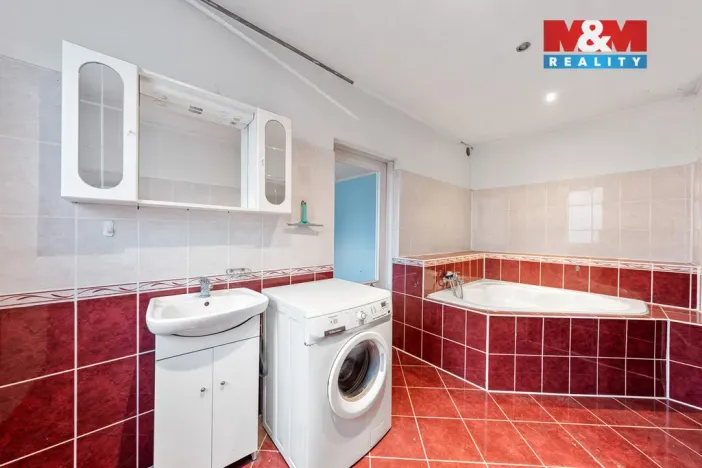 Prodej rodinného domu, Ústí nad Labem - Krásné Březno, Svádovská, 200 m2