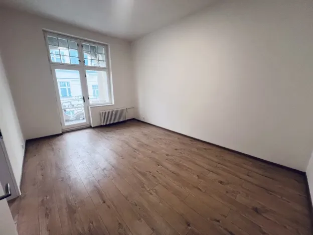 Pronájem bytu 2+1, Karlovy Vary, Koptova, 76 m2