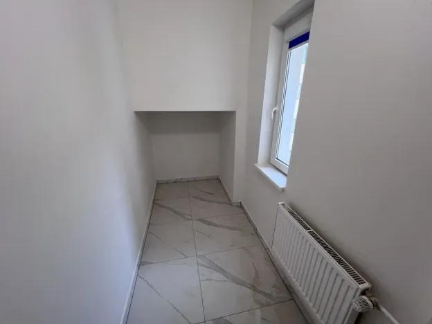 Pronájem bytu 2+1, Karlovy Vary, Koptova, 76 m2