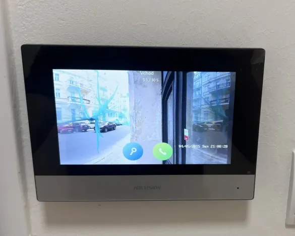 Pronájem bytu 2+1, Karlovy Vary, Koptova, 76 m2