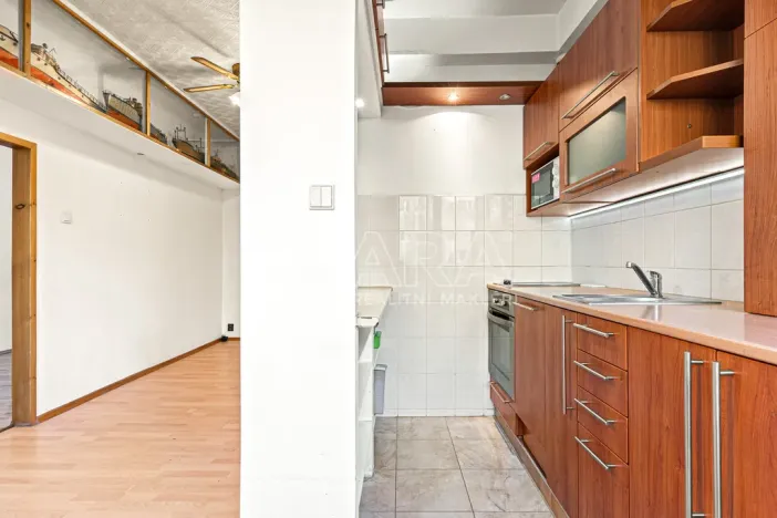 Prodej bytu 2+kk, Praha - Krč, Bystřická, 41 m2