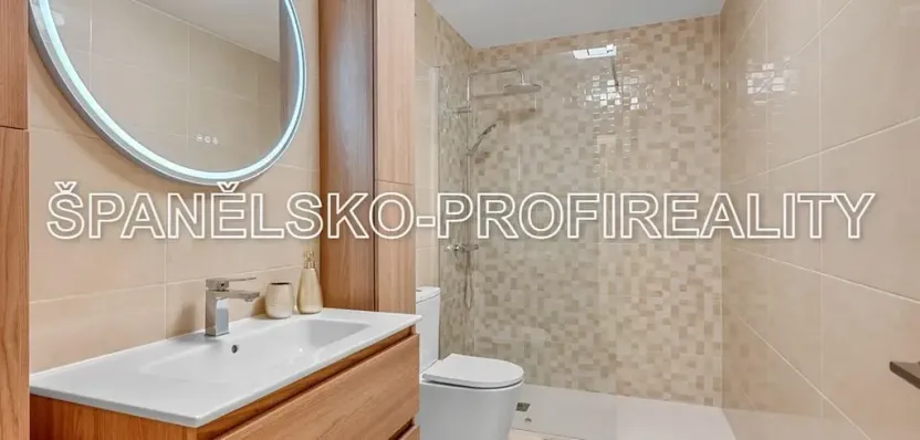 Prodej bytu 3+kk, Alicante, Španělsko, 92 m2