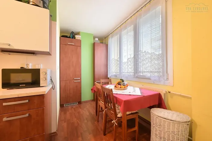 Prodej bytu 3+1, Třemošná, Sídliště, 64 m2