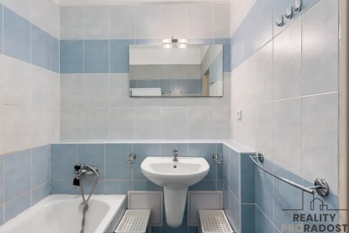 Pronájem bytu 3+kk, Praha - Vysočany, Pod Harfou, 63 m2