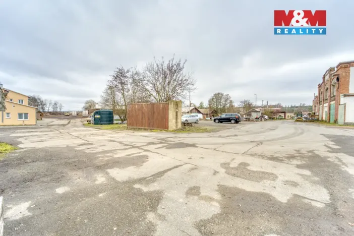 Pronájem komerčního pozemku, Zbůch, 7600 m2