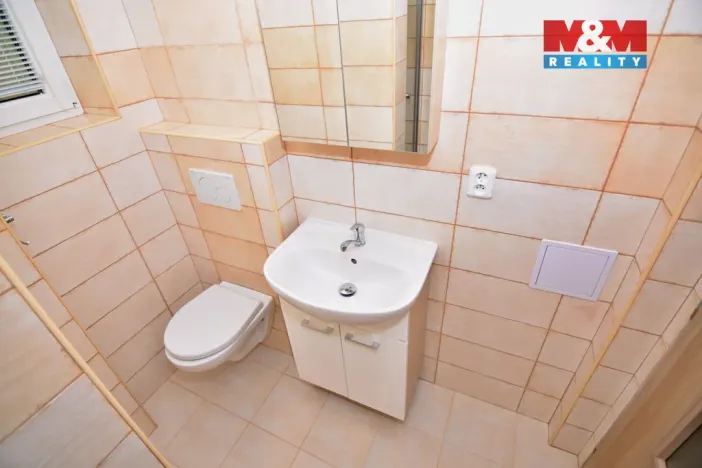 Pronájem bytu 1+1, Děčín - Děčín IV-Podmokly, Palackého, 36 m2